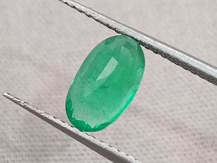 GSI Certified 1.15ct Grass Green Zambian Emerald Natural Earth Mined Gemstone