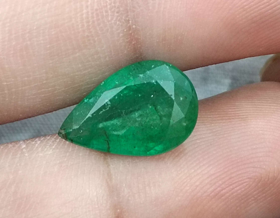 Big 5.86ct Certified Zambian Emerald Natural Earth Mined Gemstone