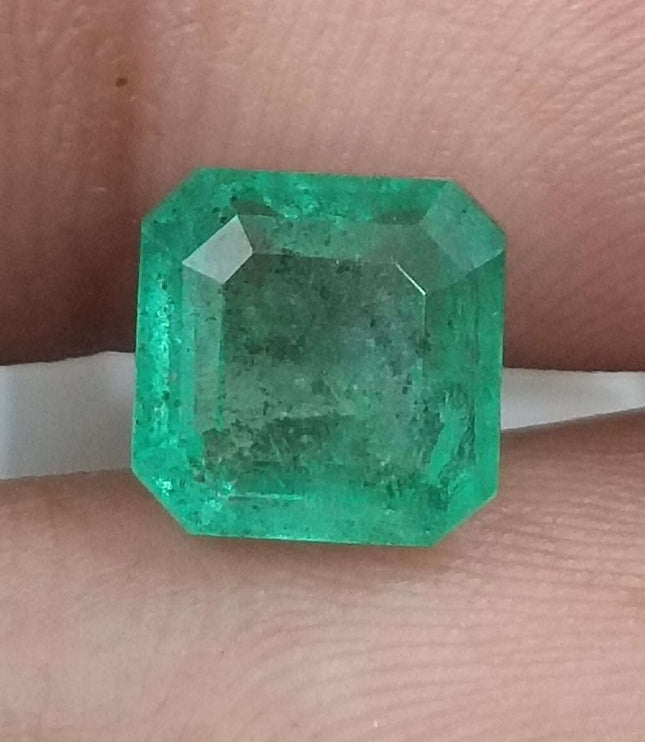GSI certified 2.80ct medium green Zambian emerald