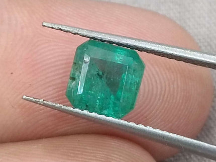 GSI Certified 1.72ct Zambian Emerald