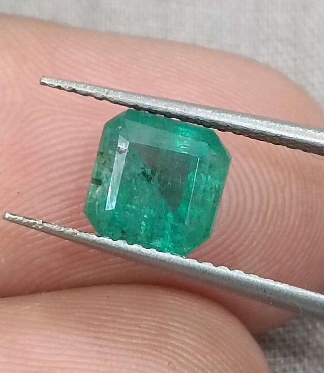 GSI Certified 1.72ct Zambian Emerald