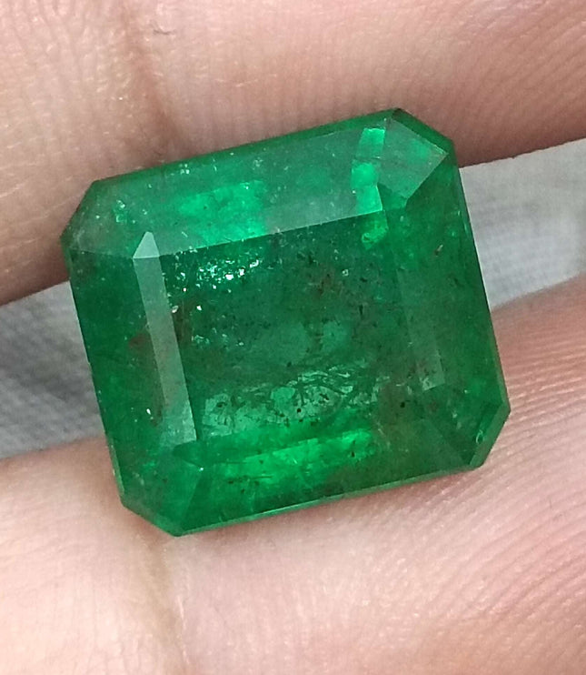 Natural Emerald 10.58 ct Vivid Deep Green Swat Loose Gemstone – Certified Investment Grade