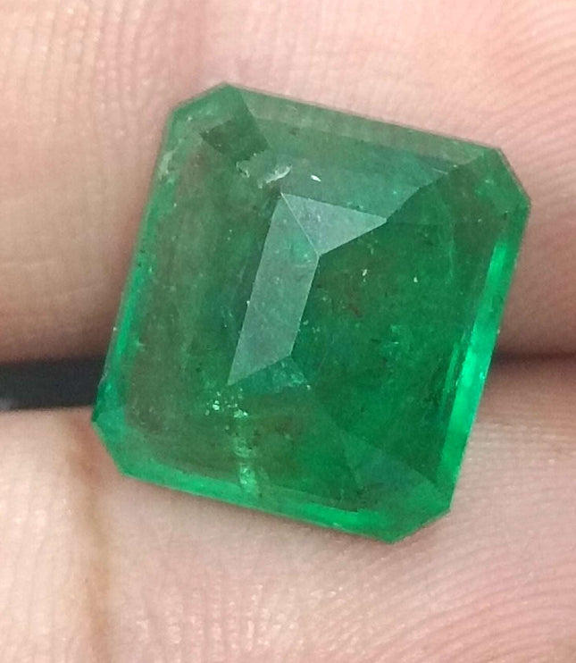 Natural Emerald 10.58 ct Vivid Deep Green Swat Loose Gemstone – Certified Investment Grade