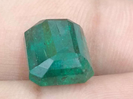 Zambian Emerald 6.19ct Natural Medium Green Octagon cut Stone