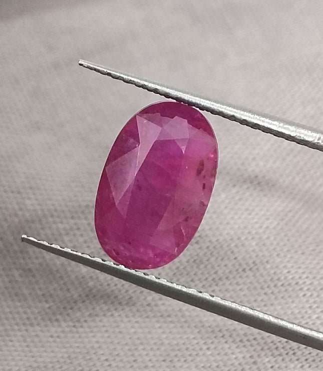 Certified 2.38ct Natural Untreated Ruby.