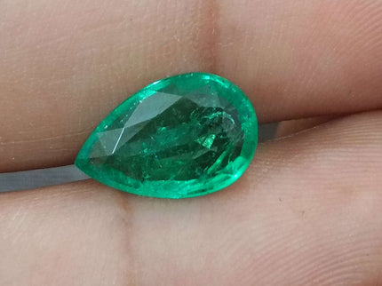 GSI Certified 3.25ct Intense Green Zambian Emerald