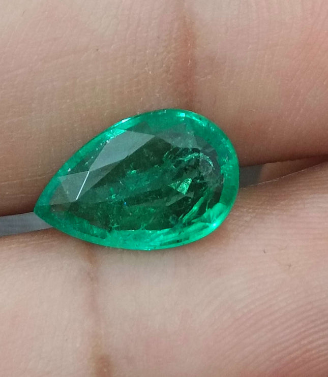 GSI Certified 3.25ct Intense Green Zambian Emerald