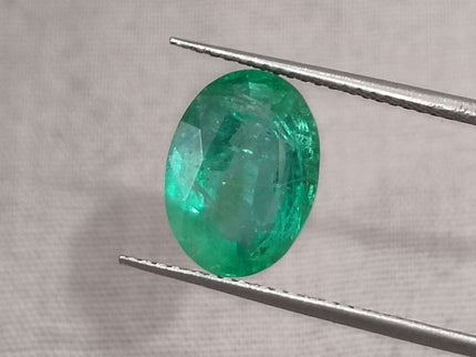 Natural Emerald 3.62ct GSI certified Medium Intense Green Oval Cut Loose Gemstone