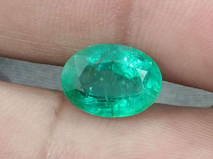 Natural Emerald 3.62ct GSI certified Medium Intense Green Oval Cut Loose Gemstone