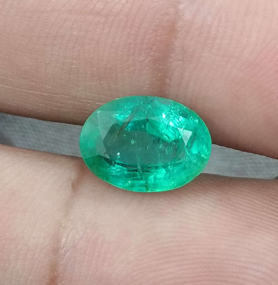 Natural Emerald 3.62ct GSI certified Medium Intense Green Oval Cut Loose Gemstone