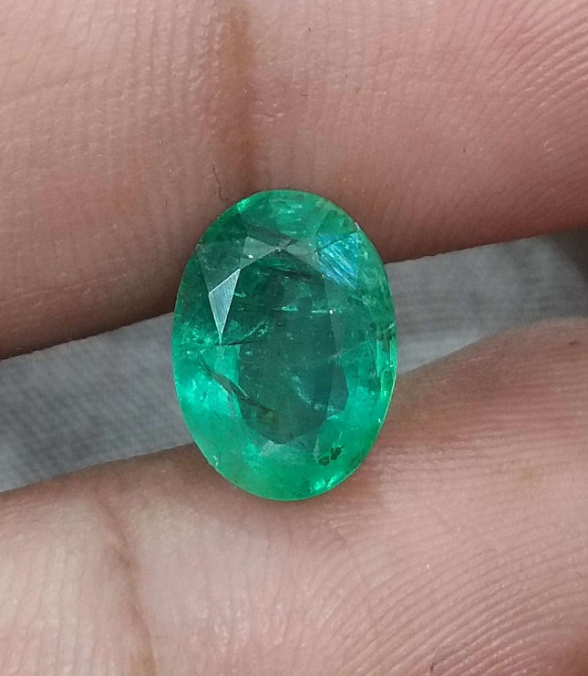 Natural Emerald 3.62ct GSI certified Medium Intense Green Oval Cut Loose Gemstone