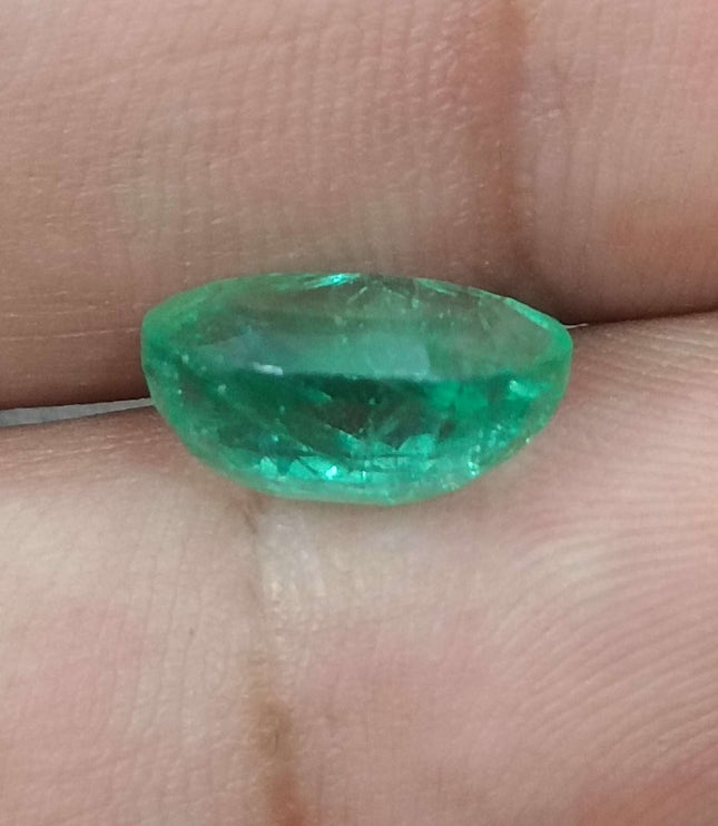 Natural Emerald 3.62ct GSI certified Medium Intense Green Oval Cut Loose Gemstone