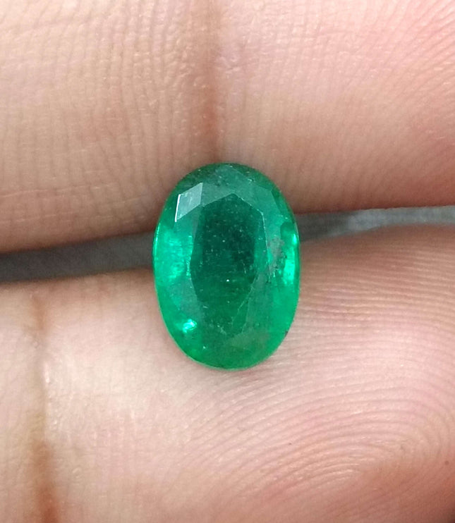 Certified 2.39ct Natural Zambian Emerald.
