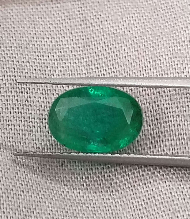 Certified 2.39ct Natural Zambian Emerald.