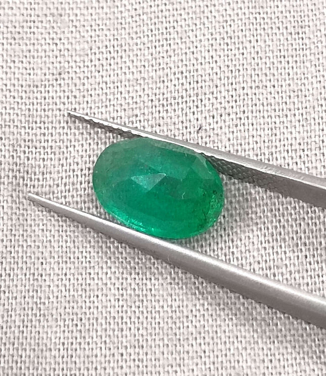 Certified 2.39ct Natural Zambian Emerald.