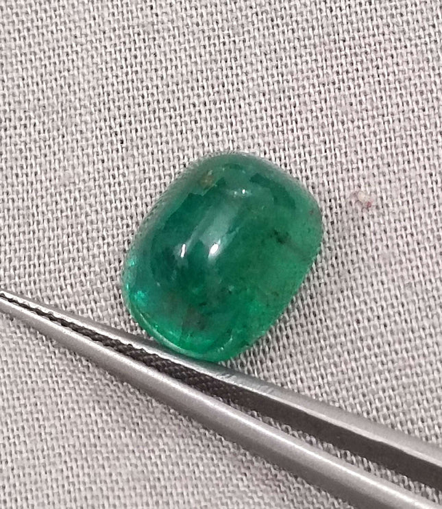 6.07ct Certified Sugarloaf Cut Medium Deep Green Zambian Emerald.