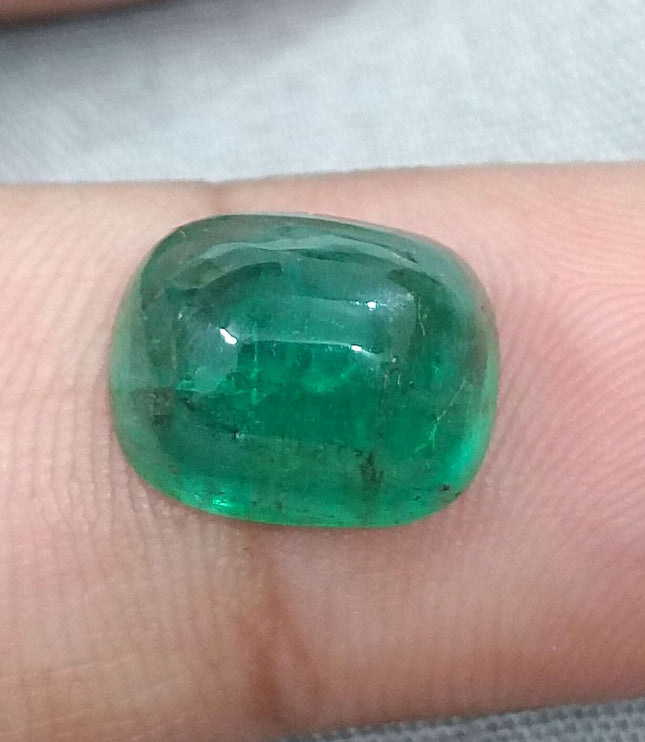 6.07ct Certified Sugarloaf Cut Medium Deep Green Zambian Emerald.