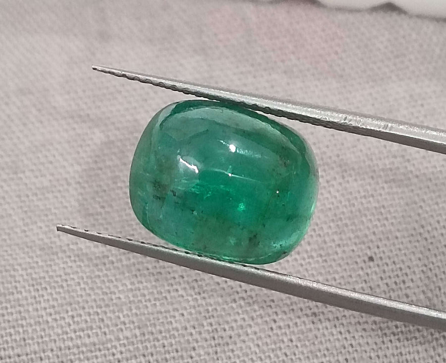 6.07ct Certified Sugarloaf Cut Medium Deep Green Zambian Emerald.