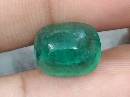 6.07ct Certified Sugarloaf Cut Medium Deep Green Zambian Emerald.