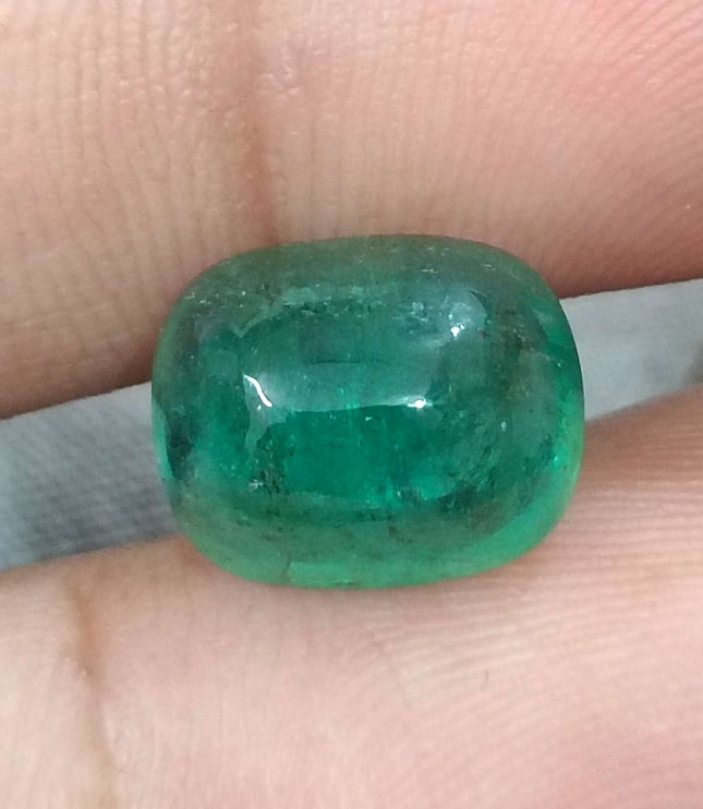 6.07ct Certified Sugarloaf Cut Medium Deep Green Zambian Emerald.