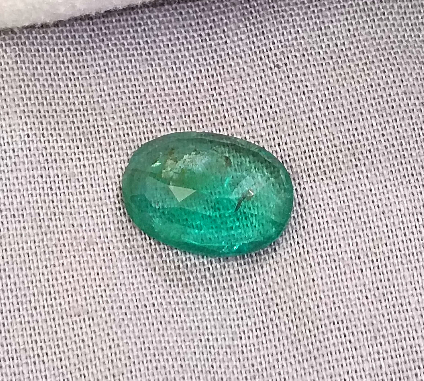 GSI Certified 3.40ct Zambian Emerald, 100% Natural Gemstone