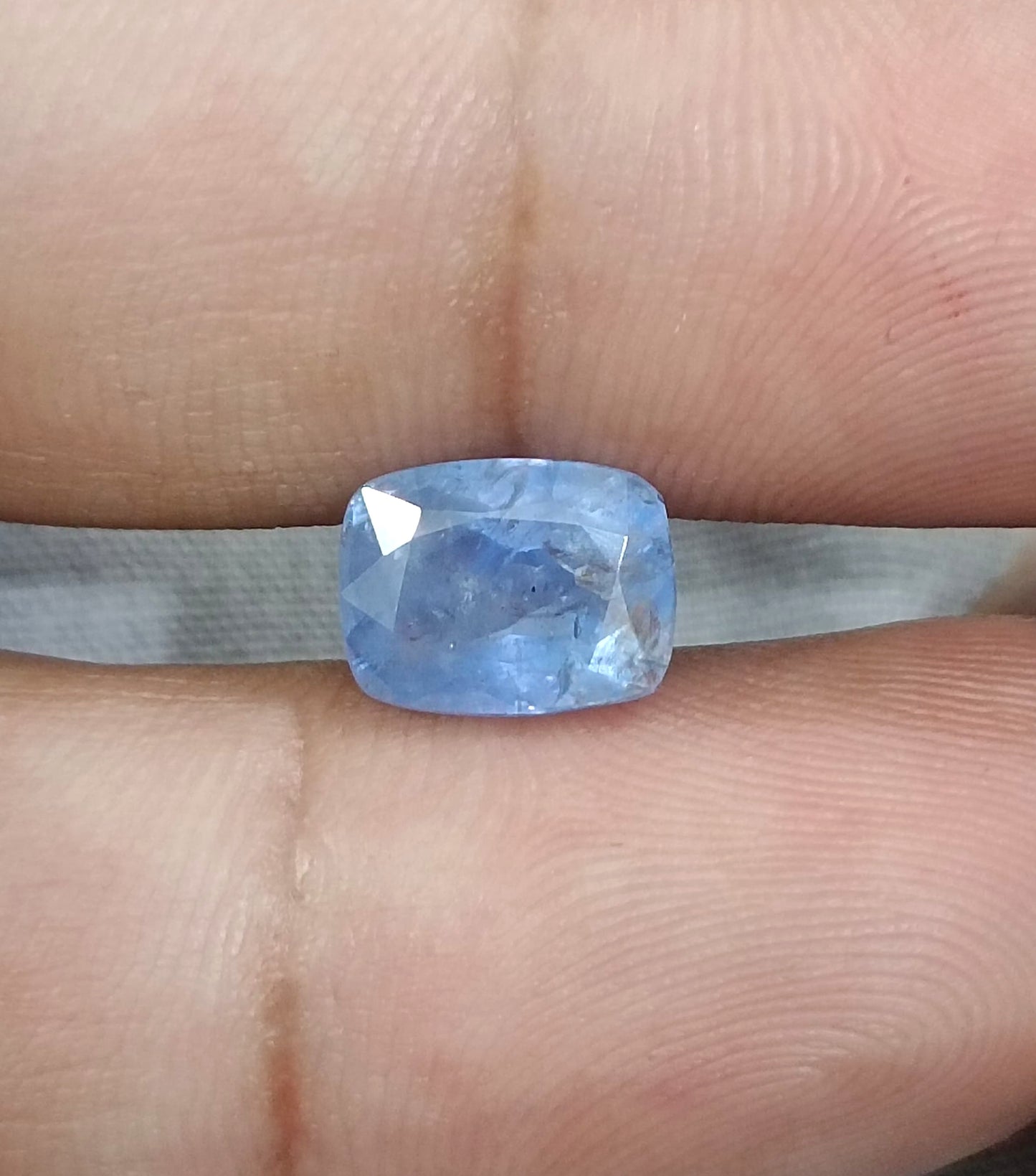 GSI Certified 4.59ct Blue Ceylon Sapphire, 100% Natural untreated Gemstone