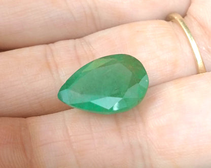 10.83ct Pear Cut Zambian Emerald, 100% Natural Earth Mined Gemstone