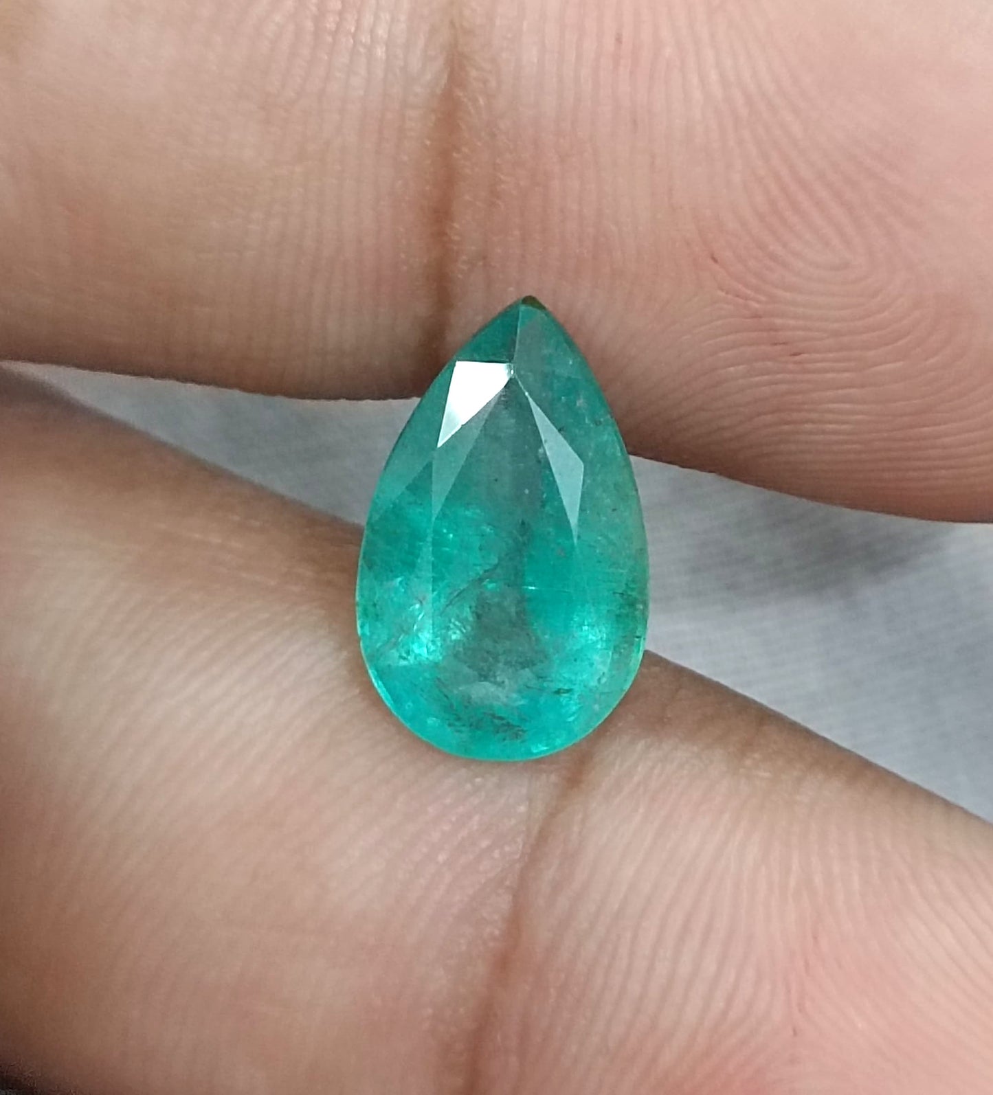 3.68ct Zambian Emerald, 100% Natural Earth Mined Gemstone