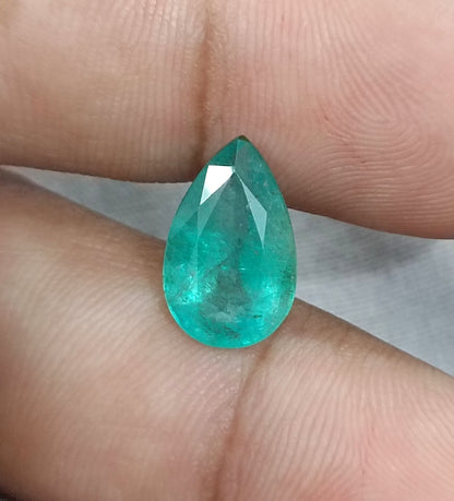 3.68ct Zambian Emerald, 100% Natural Earth Mined Gemstone