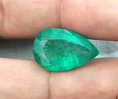 GSI Certified 13.47ct Medium Deep Golden Green Swat Emerald, 100% Natural Gemstone