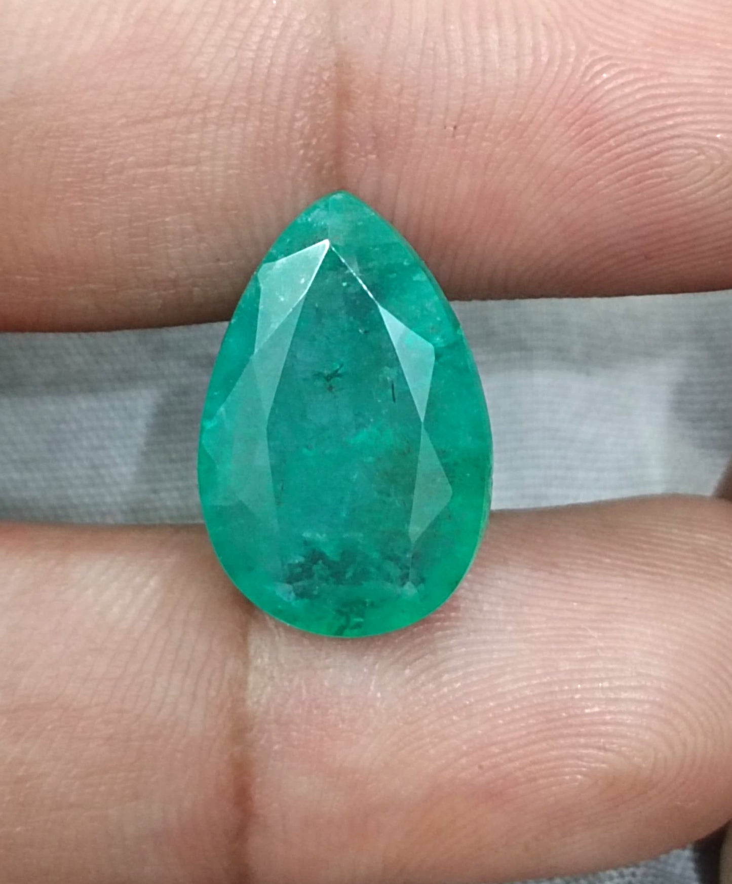 11.65ct Zambian Emerald, 100% Natural Gemstone