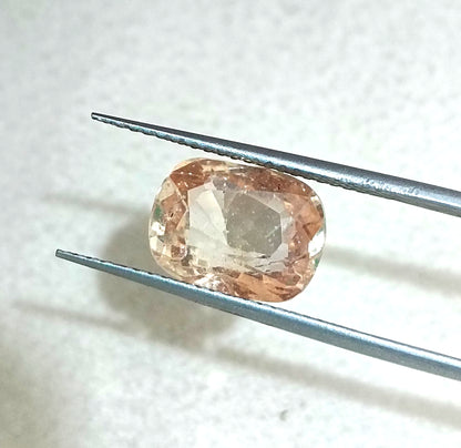 Suberp IGI Certified 4.34ct Padparadscha Sapphire, 100% Natural Untreated Gemstone