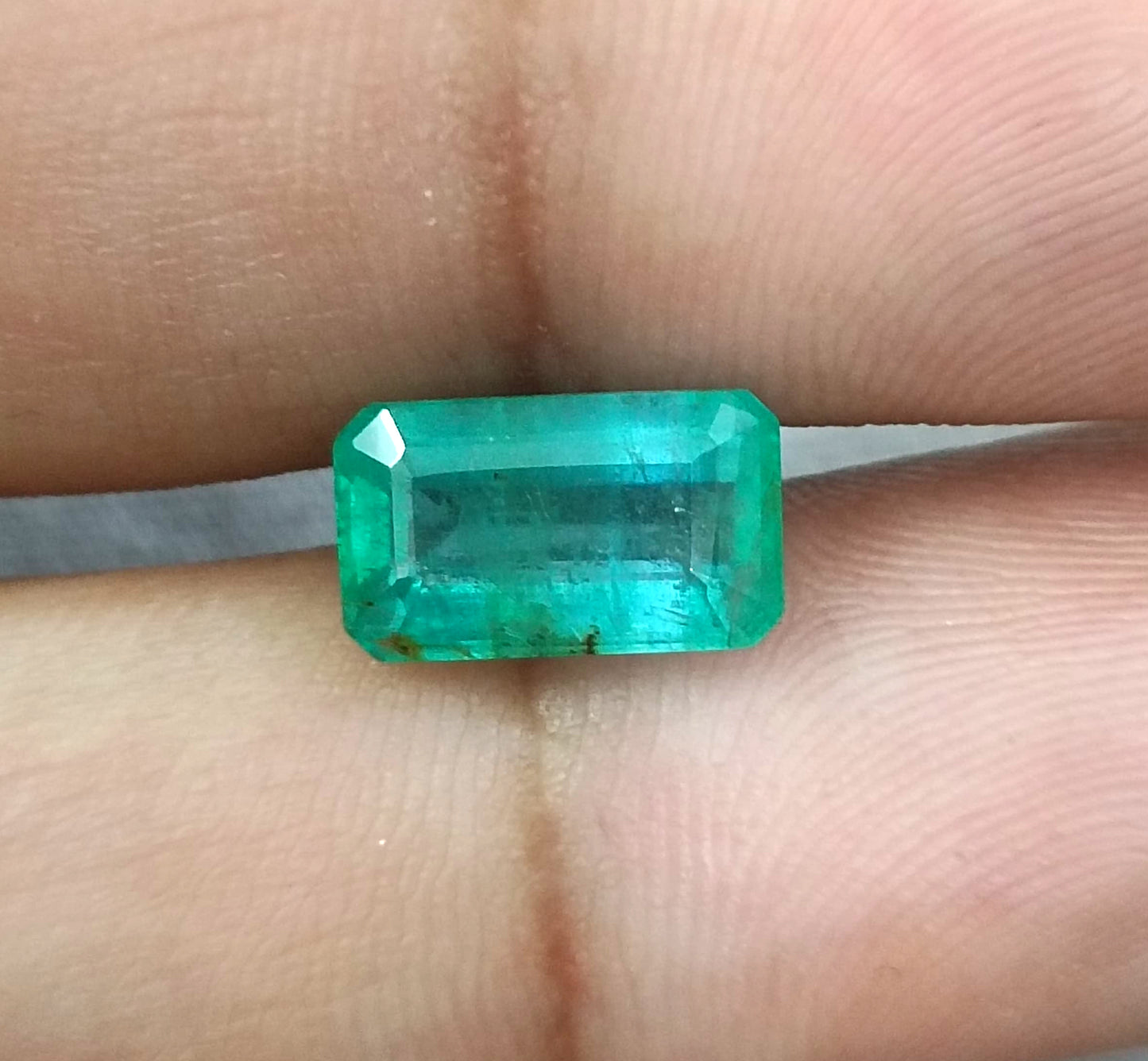 2.63ct Zambian Emerald, 100% Natural Gemstone