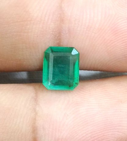 1.97ct Zambian Emerald, 100% Natural Gemstone