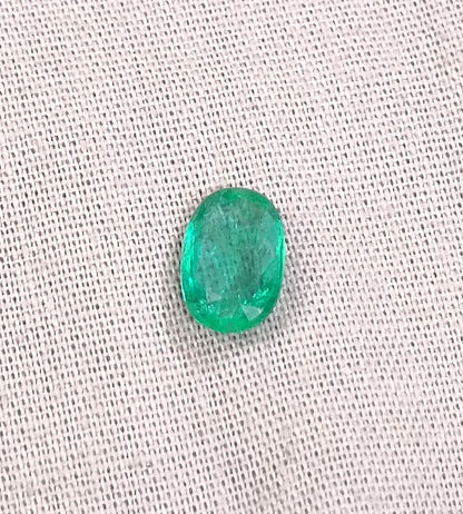 1.06ct Beautiful Zambian Emerald, 100% Natural Emerald