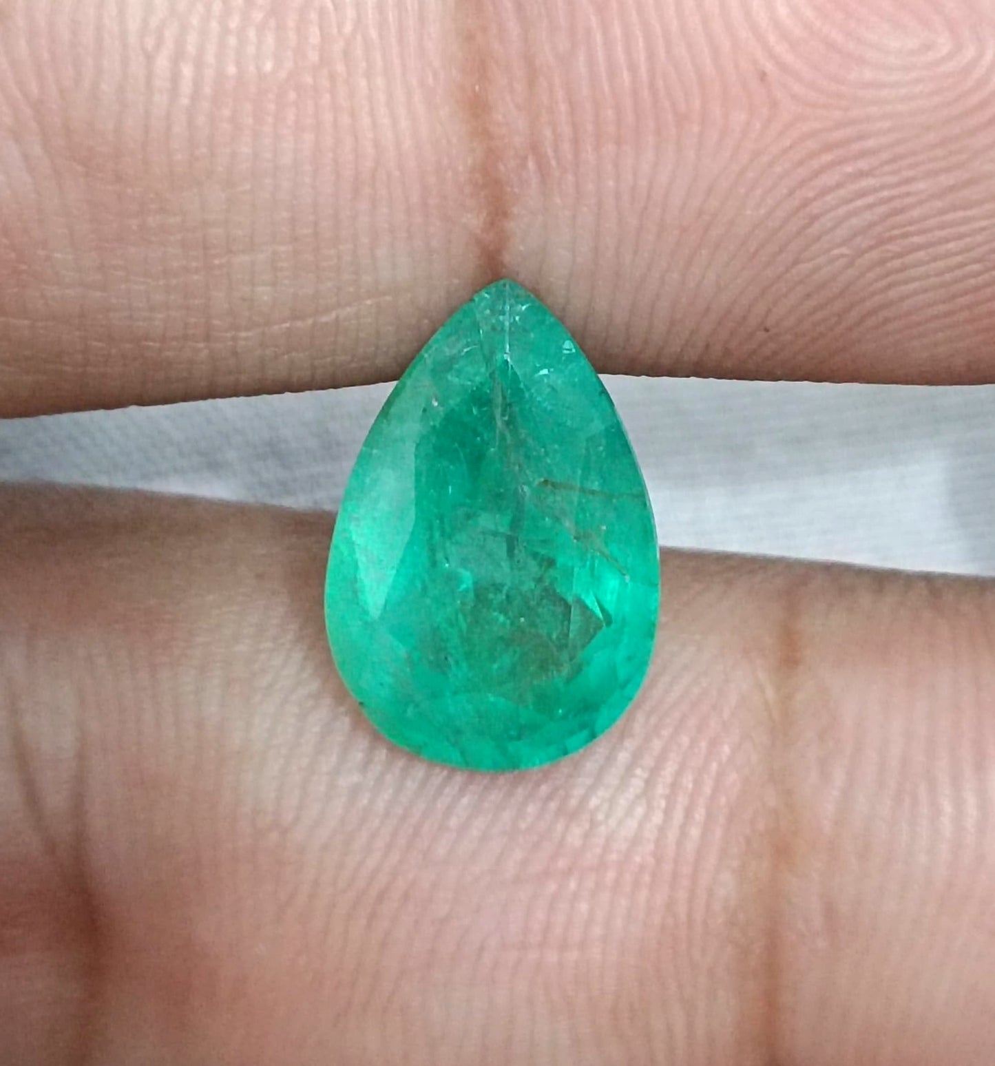 4.79ct Colombian Emerald, 100% Natural Earth Mined Gemstone