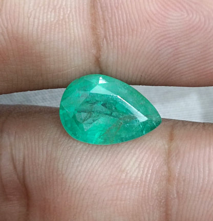 4.79ct Colombian Emerald, 100% Natural Earth Mined Gemstone