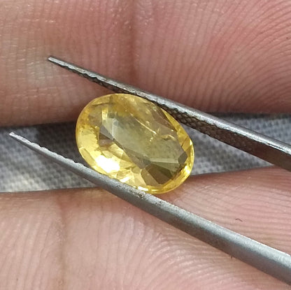 GSI Certified 2.58ct Yellow Ceylon Sapphire, 100% Natural Untreated Gemstone