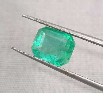 GSI Certified 1.42ct Zambian Emerald, 100% Natural Gemstone