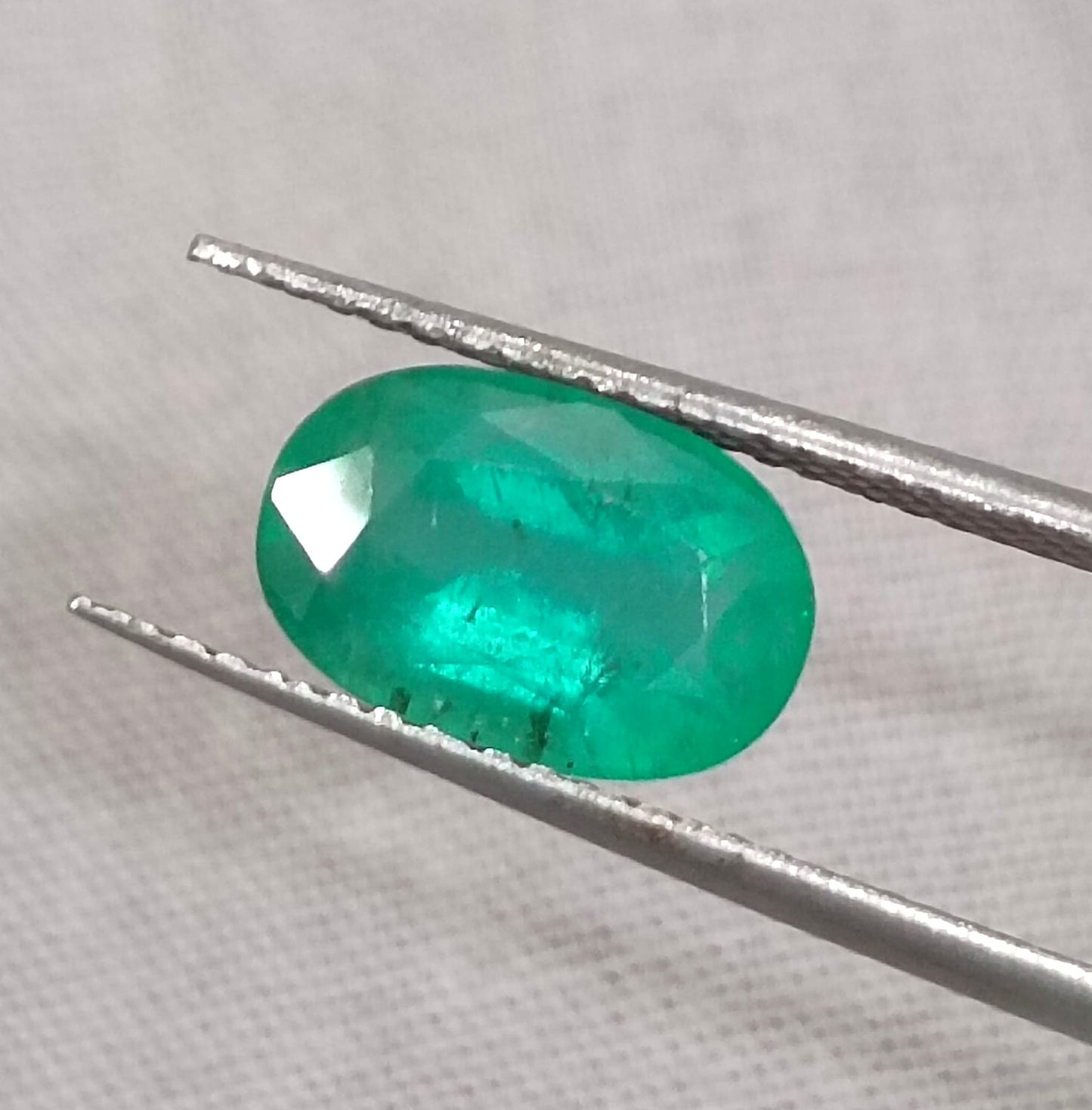 GSI Certified 2.16ct Medium Green Zambian Emerald, 100% Natural Gemstone