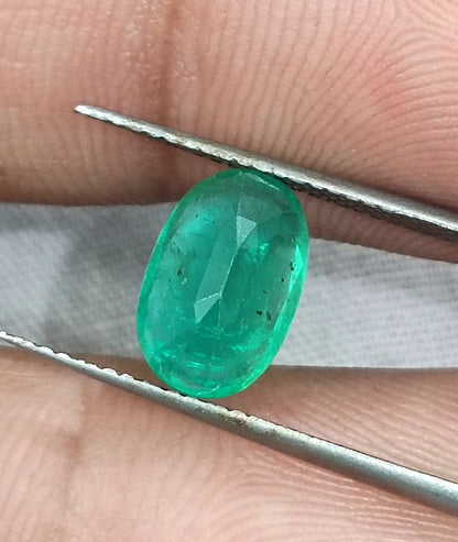 GSI Certified 2.16ct Medium Green Zambian Emerald, 100% Natural Gemstone