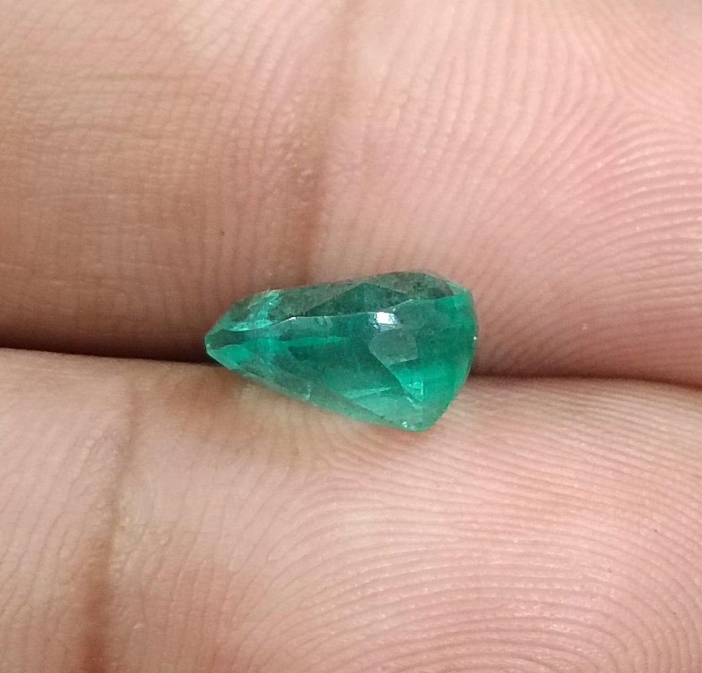 GSI Certified 2.67ct Zambian Emerald, 100% Natural Gemstone