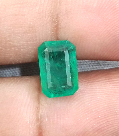 GSI Cerified 3.46ct Zambian Emerald, 100% Natural Gemstone