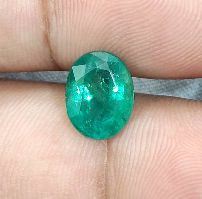 GSI Certified 2.88ct Deep Green Emerald, 100% Natural Gemstone