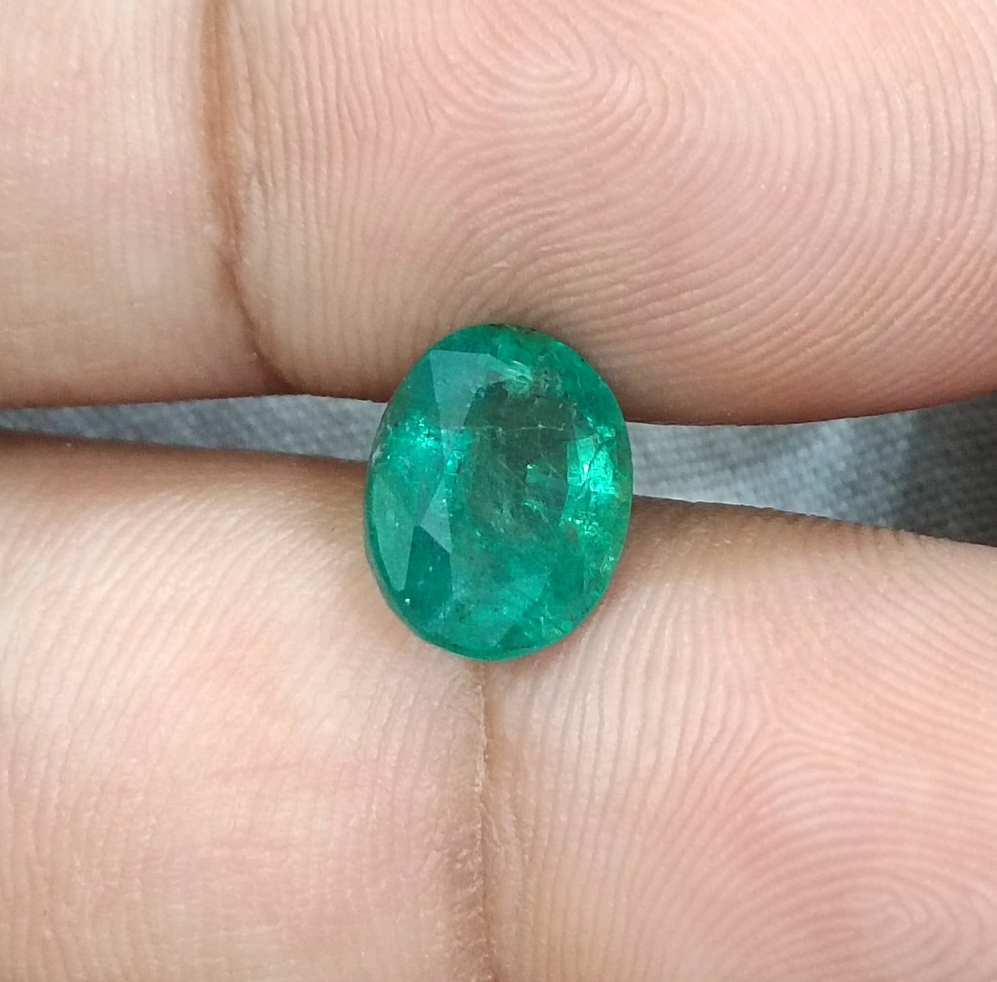 GSI Certified 2.88ct Deep Green Emerald, 100% Natural Gemstone