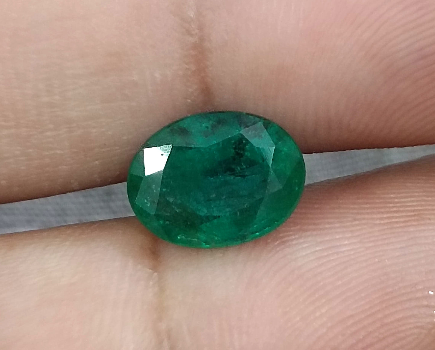 GSI Certified 2.80ct Deep Green Emerald, 100% Natural Gemstone