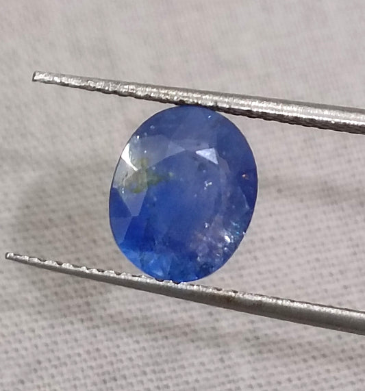 GSI Certified 2.27ct Blue Ceylon Sapphire, 100% Natural Gemstone