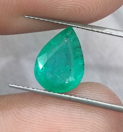 GSI Certified 2.55ct Medium Green Zambian Emerald, 100% Natural Earth Mined Gemstone