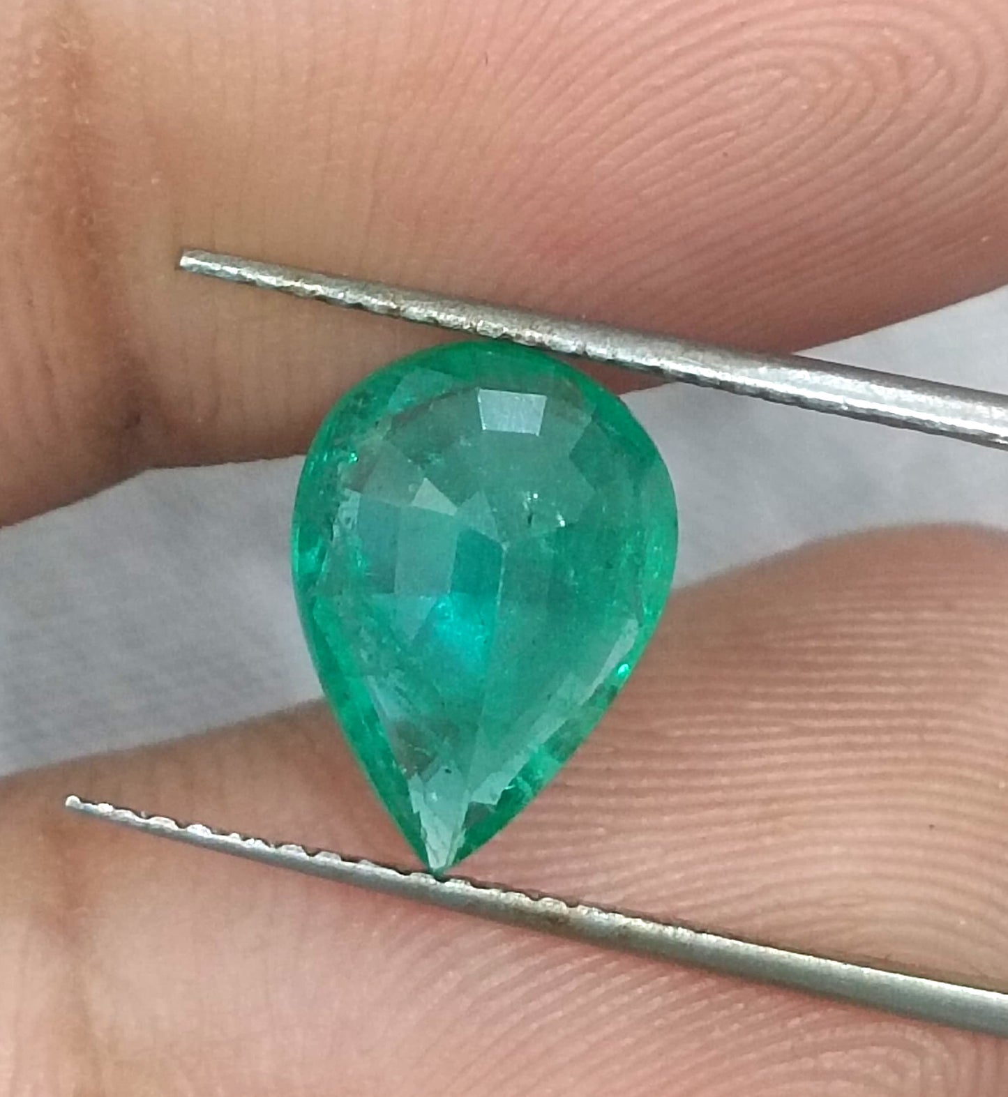 GSI Certified 2.55ct Medium Green Zambian Emerald, 100% Natural Earth Mined Gemstone