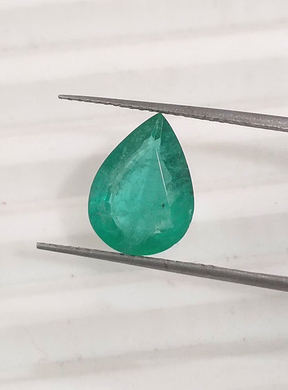 GSI Certified 2.55ct Medium Green Zambian Emerald, 100% Natural Earth Mined Gemstone